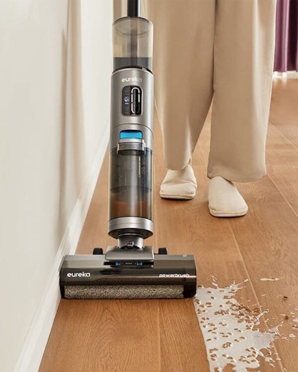 eureka new 430 zwart dweilstofzuiger randen