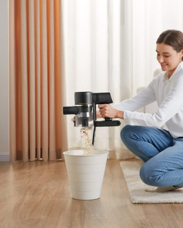 dreame r10 pro zwart steelstofzuiger impressie